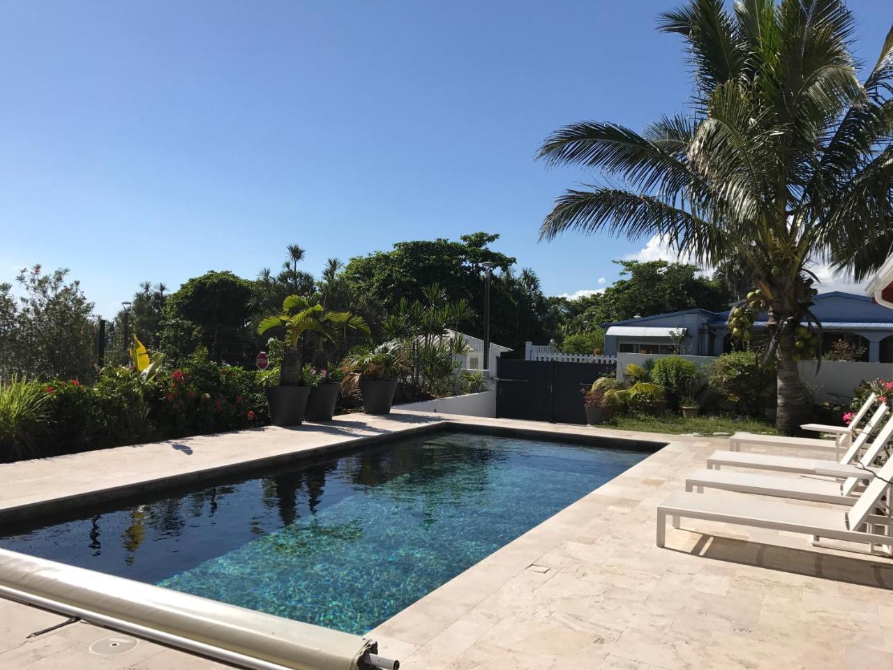 Bras-Panon: Maison Avec Vue Et Piscine 1-4 Pers. Exterior foto